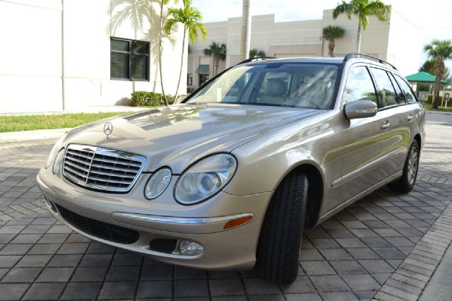 2004 Mercedes-Benz E-Class SXT