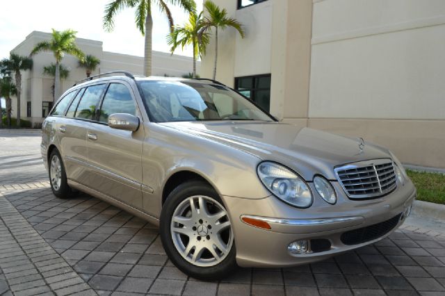 2004 Mercedes-Benz E-Class SXT