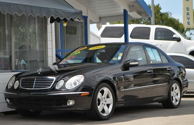 2004 Mercedes-Benz E-Class LS Flex Fuel 4x4 This Is One Of Our Best Bargains