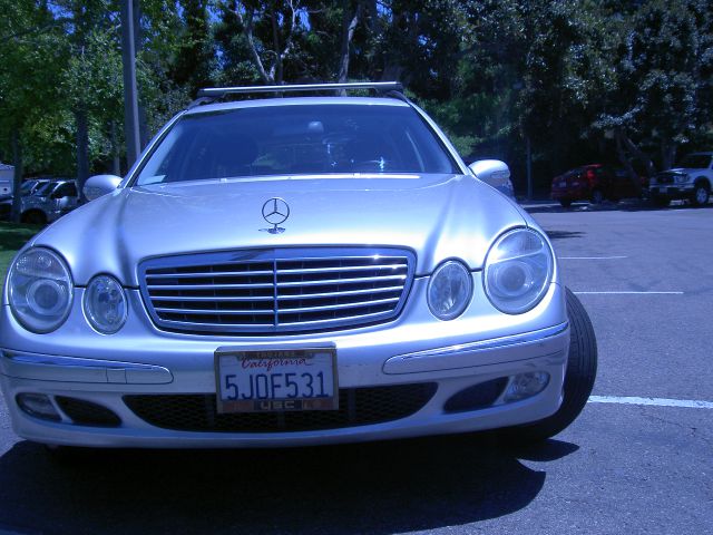 2004 Mercedes-Benz E-Class SXT