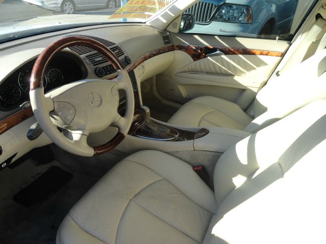 2004 Mercedes-Benz E-Class SXT