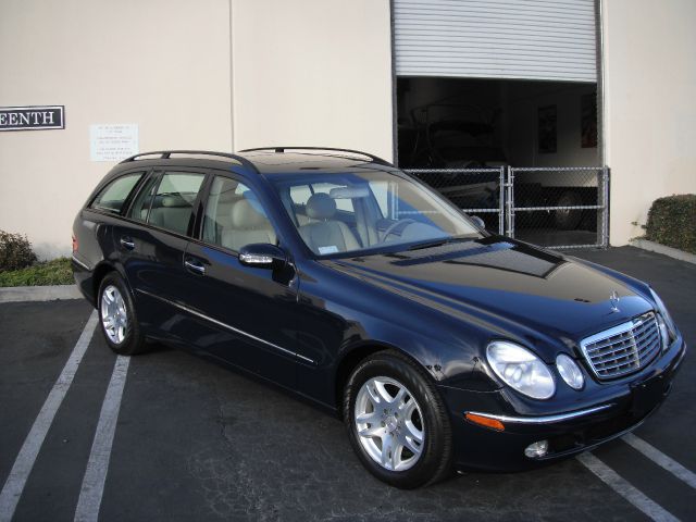 2004 Mercedes-Benz E-Class SXT