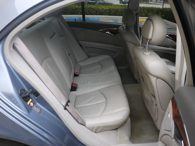 2004 Mercedes-Benz E-Class SXT