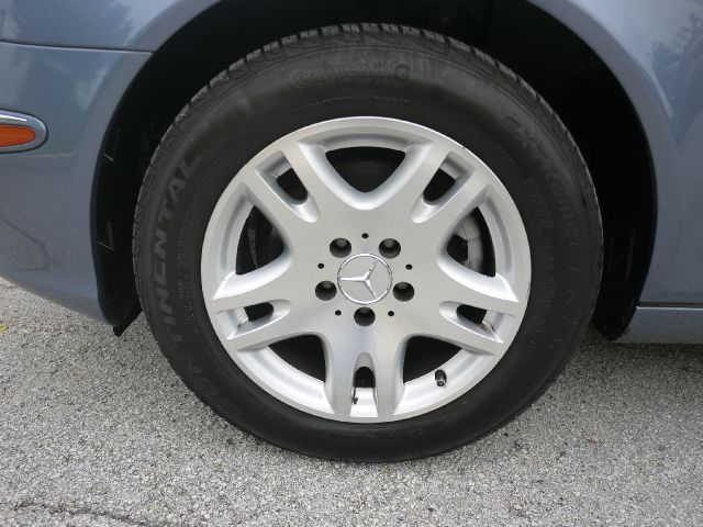 2004 Mercedes-Benz E-Class SXT