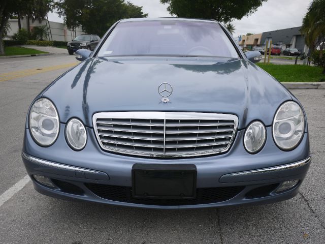 2004 Mercedes-Benz E-Class SXT