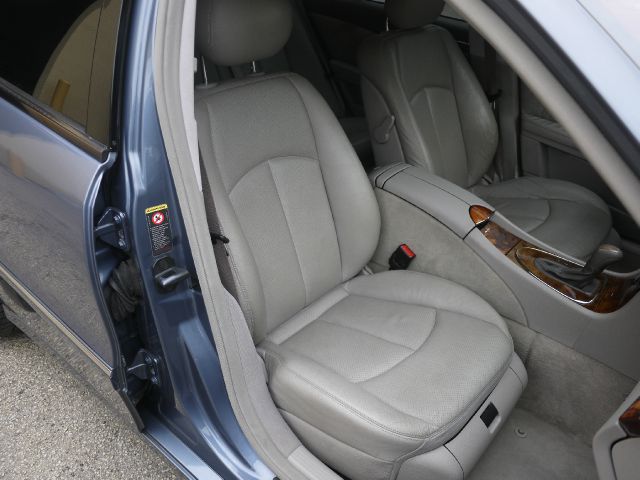 2004 Mercedes-Benz E-Class SXT