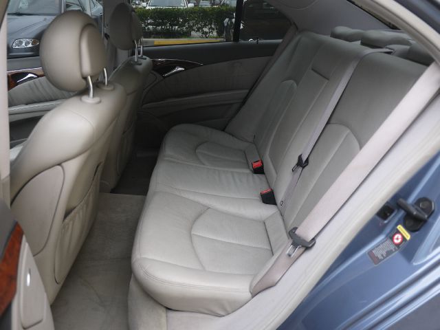 2004 Mercedes-Benz E-Class SXT