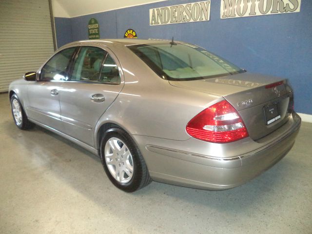 2004 Mercedes-Benz E-Class SXT