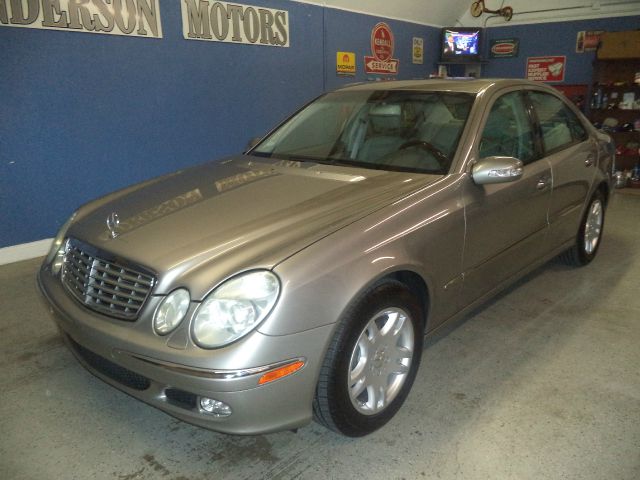 2004 Mercedes-Benz E-Class SXT