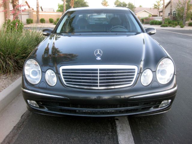 2004 Mercedes-Benz E-Class SLT W/ Hemi