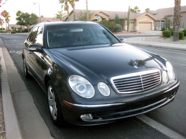 2004 Mercedes-Benz E-Class SLT W/ Hemi