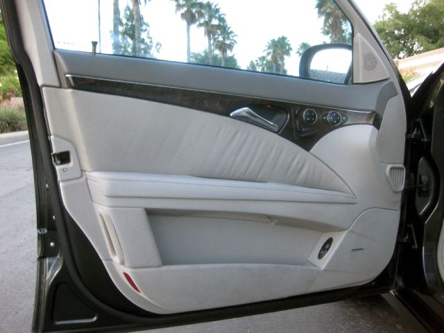 2004 Mercedes-Benz E-Class SLT W/ Hemi