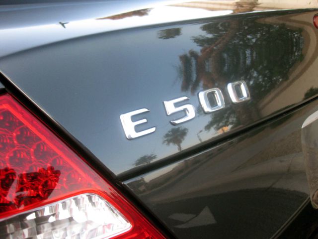 2004 Mercedes-Benz E-Class SLT W/ Hemi