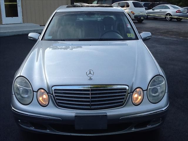 2004 Mercedes-Benz E-Class SLT W/ Hemi