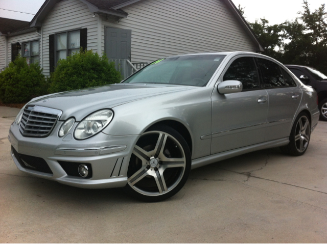 2004 Mercedes-Benz E-Class SXT