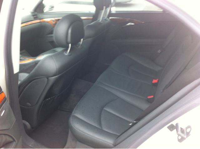 2004 Mercedes-Benz E-Class SXT