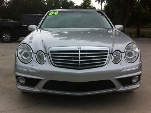 2004 Mercedes-Benz E-Class SXT
