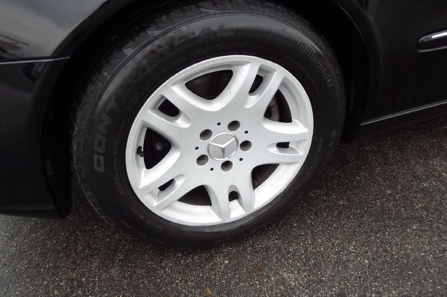 2004 Mercedes-Benz E-Class SXT