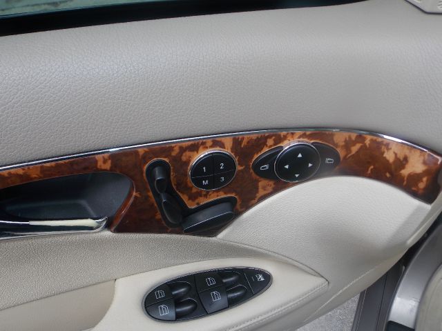 2004 Mercedes-Benz E-Class SXT