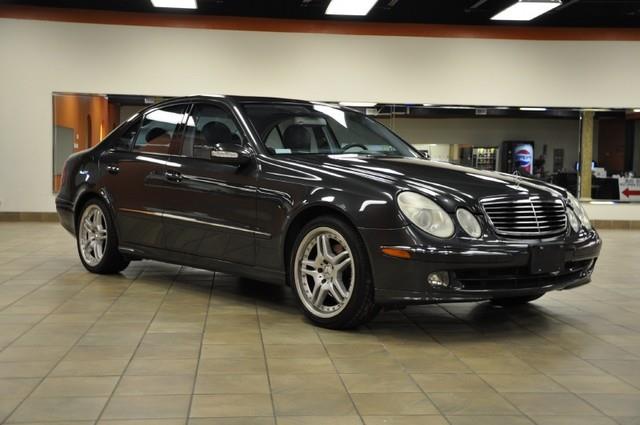 2004 Mercedes-Benz E-Class SLT W/ Hemi