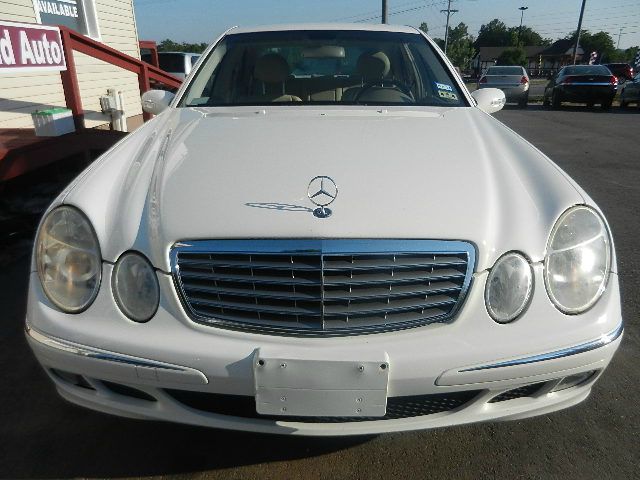 2004 Mercedes-Benz E-Class SLT W/ Hemi