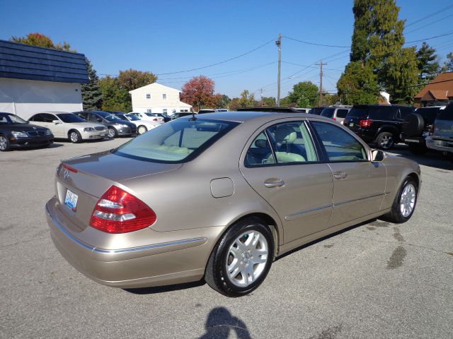 2004 Mercedes-Benz E-Class SXT