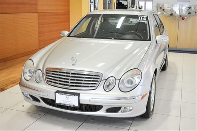 2004 Mercedes-Benz E-Class 1.8T Cabriolet