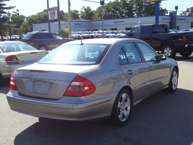 2004 Mercedes-Benz E-Class SXT