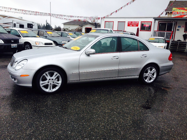 2004 Mercedes-Benz E-Class SLT W/ Hemi