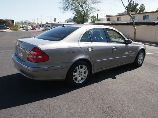 2004 Mercedes-Benz E-Class SXT