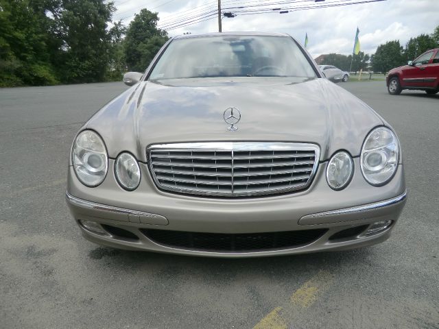 2004 Mercedes-Benz E-Class SXT