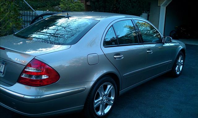 2005 Mercedes-Benz E-Class Unknown