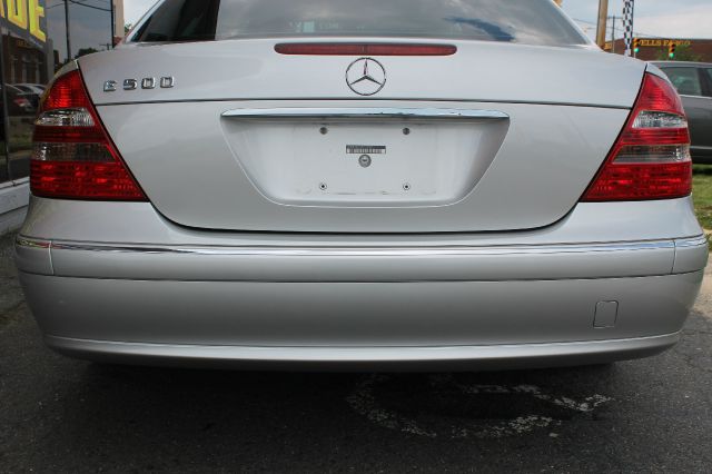 2005 Mercedes-Benz E-Class SLT W/ Hemi