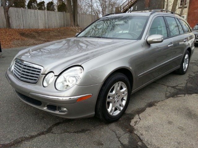 2005 Mercedes-Benz E-Class SXT