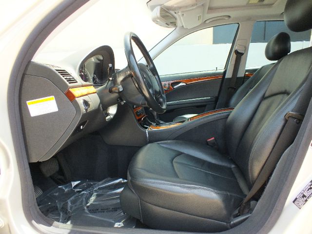 2005 Mercedes-Benz E-Class SXT