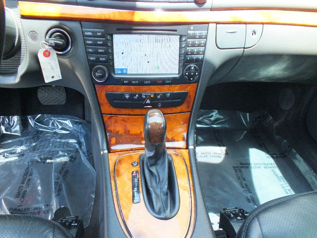 2005 Mercedes-Benz E-Class SXT