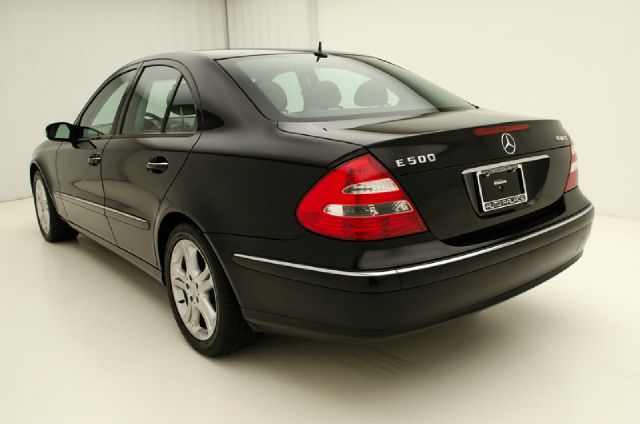 2005 Mercedes-Benz E-Class SLT W/ Hemi
