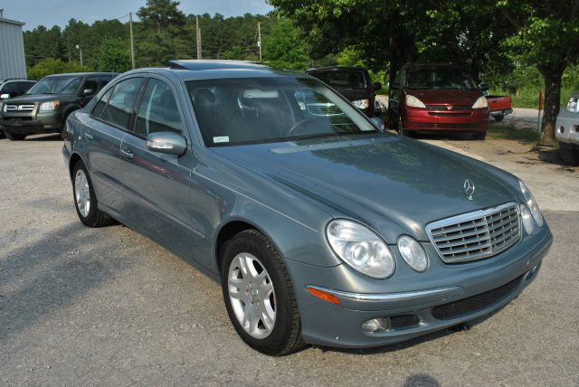 2005 Mercedes-Benz E-Class Base GLS