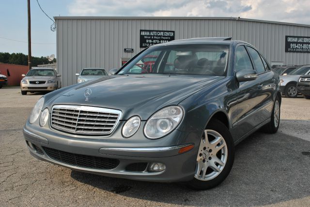 2005 Mercedes-Benz E-Class Base GLS