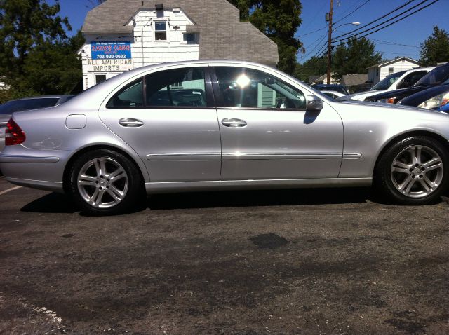 2005 Mercedes-Benz E-Class SLT W/ Hemi