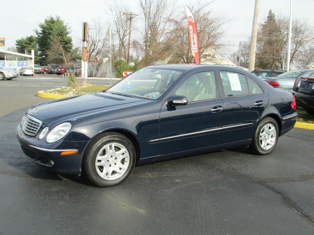 2005 Mercedes-Benz E-Class SXT