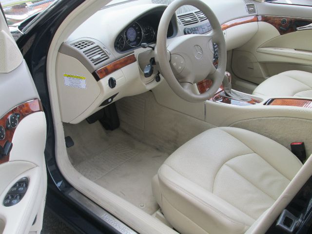 2005 Mercedes-Benz E-Class SXT