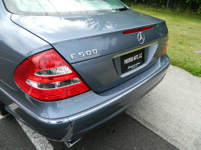 2005 Mercedes-Benz E-Class SLT W/ Hemi