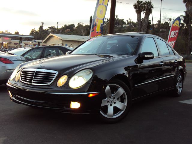 2005 Mercedes-Benz E-Class SXT