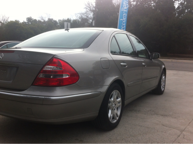 2005 Mercedes-Benz E-Class SXT
