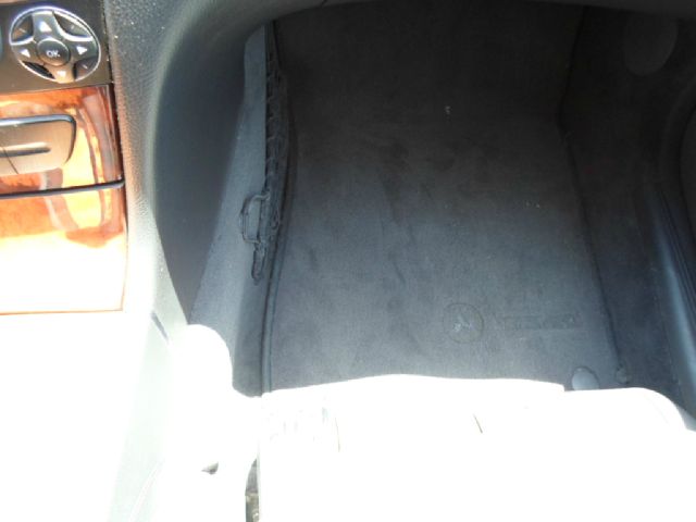 2005 Mercedes-Benz E-Class SLT W/ Hemi