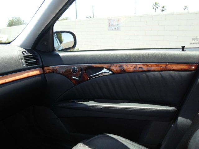 2005 Mercedes-Benz E-Class SLT W/ Hemi