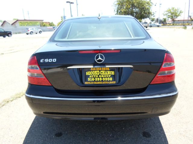 2005 Mercedes-Benz E-Class SLT W/ Hemi