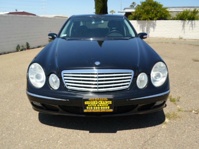 2005 Mercedes-Benz E-Class SLT W/ Hemi