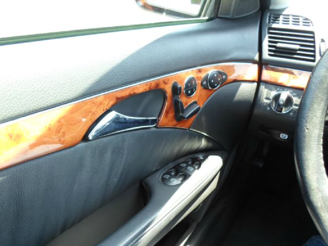 2005 Mercedes-Benz E-Class SLT W/ Hemi